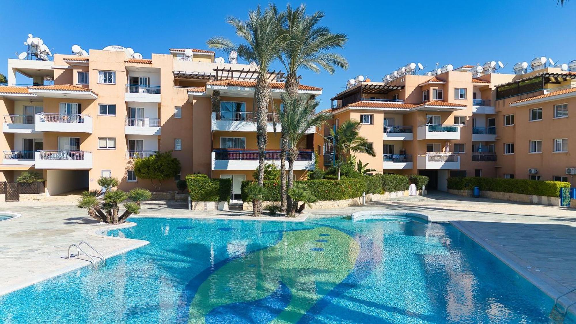 Iris Village Block 12-105 Paphos Esterno foto